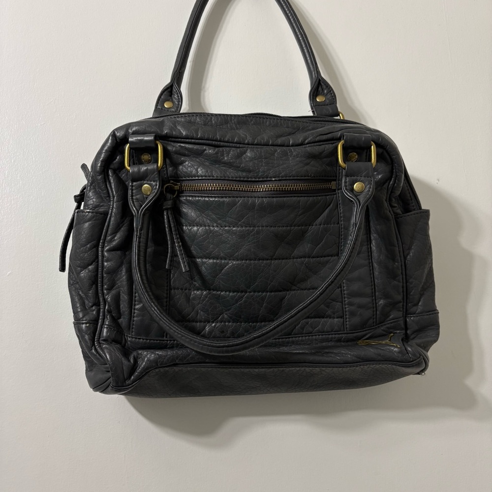 Puma dark grey shoulder bag with lots of space for items